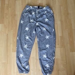 Cozy grey sweatpants with stars